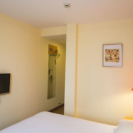 Home Inn Hangzhou North Zhongshan Road Fengqi Road Metro Station 외부 사진